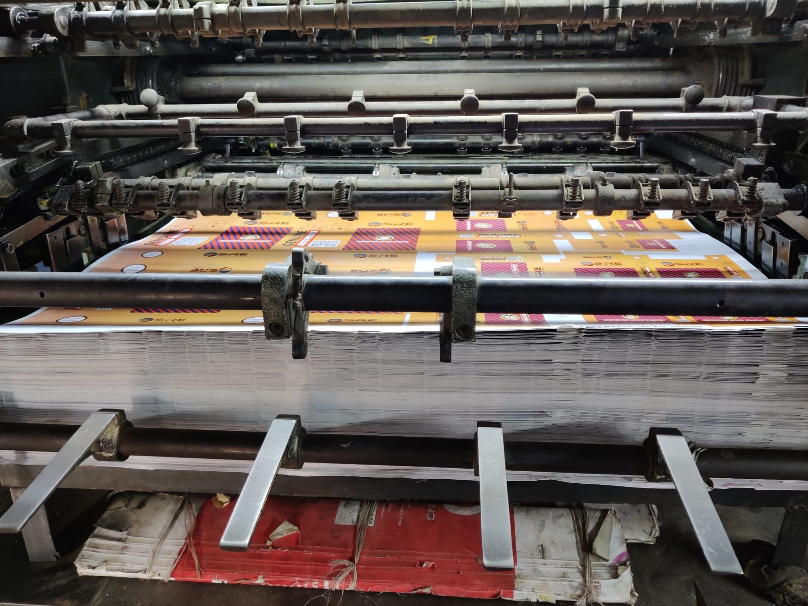 Industrial printing press